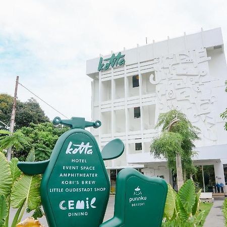 Kotta Hotel Semarang Ngoại thất bức ảnh